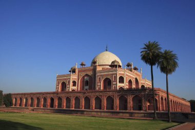 Humayuns tomb built in 1570 , Delhi , India UNESCO World Heritage Site clipart