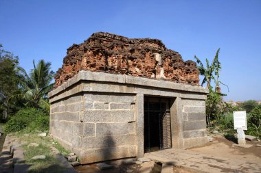 Badavi Linga, Linga Tapınağı, Hampi, Vijayanagara, UNESCO Dünya Mirası Alanı, Bellary, Karnataka, Hindistan