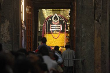 Huge shivlinga of Brihadishwara Temple Vishwakarma Tamilnadu India clipart