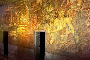 Ajanta, Maharashtra Hindistan 'ı mağaraya çevirdi.