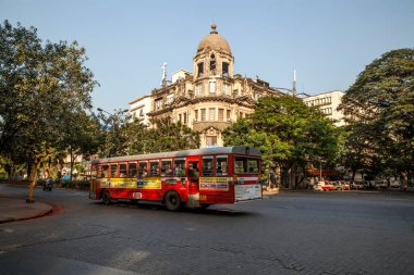 Balasaheb thackeray mumbai maharashtra Hindistan 'ın ölümünden dolayı Marshall binasının boş yolu. 