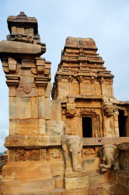 Yukarı Shivalaya Tepesi, Badami Kalesi, Badami, Karnataka, Hindistan Mirası