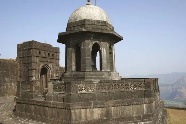 stock image Samadhi memorial of Shivaji Maharaj in Raigad fort , Pachad , Mahad , Raigad , Maharashtra , India