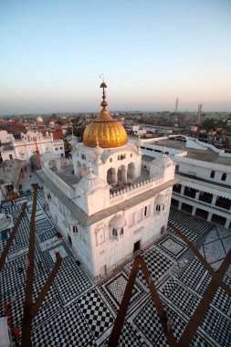 Guru Tegh Bahadur sahib gurudwara 'nın Baba Bakala, Amritsar, Punjab, Hindistan' daki hava görüntüsü 