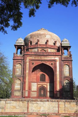 1570 yılında inşa edilmiş Humayuns mezar kompleksindeki berber mezarı, Delhi, Hindistan UNESCO Dünya Mirası Sitesi