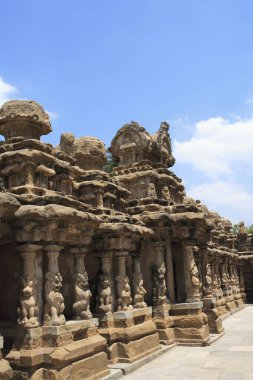 Kailasanatha tapınağı, Dravidian tapınağı mimarisi, Pallava dönemi 7 _ 9. yüzyıl, Kanchipuram bölgesi, devlet Tamil Nadu, Hindistan