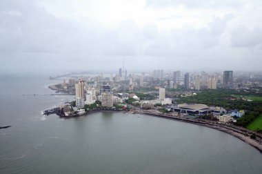 Dariya Mahal ve Vallabhbhai Patel Stadyumu ile Bombay Mumbai, Maharashtra, Hindistan 'ın havadan görünüşü 