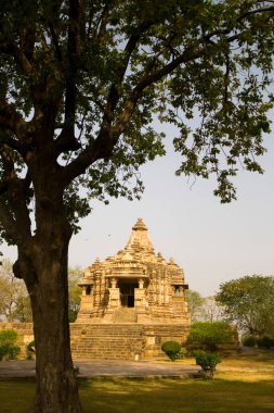 Khajuraho 'daki Chitragupt tapınağı, Madhya Pradesh, Hindistan