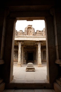 Ramchandra Tapınağı, Hazara Rama, Hampi, Vijayanagara, Deccan Platosu, Taluka Hastanesi, Bellary Bölgesi, Karnataka Eyaleti, Hindistan 