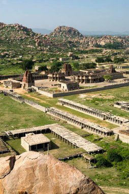 16. yüzyılda Vithala Tapınağı 'nın havadan görünüşü, Hampi, Karnataka, Hindistan