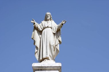 Se Katedrali önündeki Aziz Christopher Heykeli UNESCO Dünya Mirası Alanı, Eski Goa, Velha Goa, Hindistan