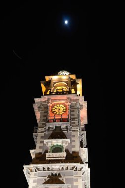 Aydınlatılmış ghanta ghar Jodhpur Rajasthan Hindistan 