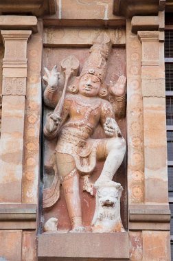 Brihadeshwara Tapınağı 'nın dışındaki heykel, dünya mirası alanı Thanjavur, Tamilnadu, Hindistan 
