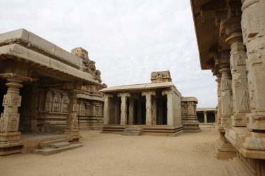 Ramchandra Tapınağı, Hazara Rama, Hampi, Vijayanagar, UNESCO Dünya Mirası alanı, Deccan Platosu, Taluka Hastanesi, Bellary Bölgesi, Karnataka, Hindistan