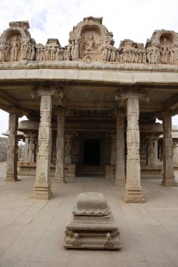 Ramchandra Tapınağı, Hazara Rama, Hampi, Vijayanagar, UNESCO Dünya Mirası alanı, Deccan Platosu, Taluka Hastanesi, Bellary Bölgesi, Karnataka, Hindistan