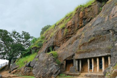 M.Ö. 2. yüzyılda Bhaja mağaraları. , Lonavala, Maharashtra, Hindistan