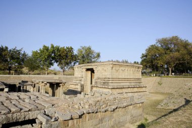 Prasanna Virupaksha yeraltı Shiva Tapınağı, Hampi, Vijayanagar, UNESCO Dünya Mirası Alanı, Deccan Platosu, Taluka Hastanesi, Bellary Bölgesi, Karnataka, Hindistan