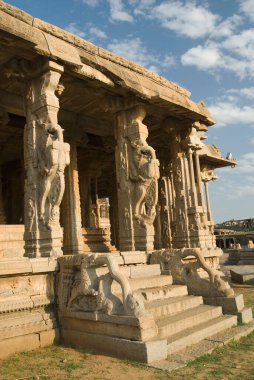 Bajana Mandap Vitthala tapınağında, Hampi, Karnataka, Hindistan