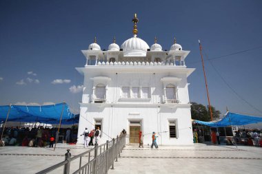 Anandpur Sahib gurudwara Punjab, Hindistan 'ın Rupnagar bölgesinde 