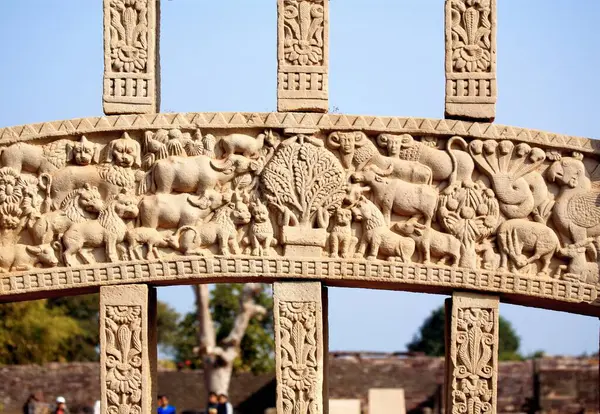 stock image Close_up of east gateway of stupa 1 inner view of south pillar, Sanchi near Bhopal, Madhya Pradesh, India 