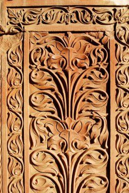 Kalenin içine kırmızı taş oyulmuş, Bikaner, Rajasthan, Hindistan 