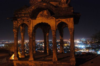 Geceleyin Güneş Şehri, önplanda, Jodhpur, Rajasthan, Hindistan 