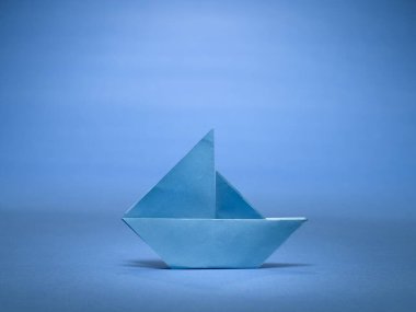 Kağıttan yapılmış el yapımı yelkenli, origami, Hindistan