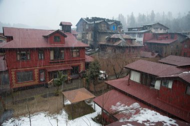 Kar yağışı, kış, pahalgam, kaşmir, Hindistan, Asya 