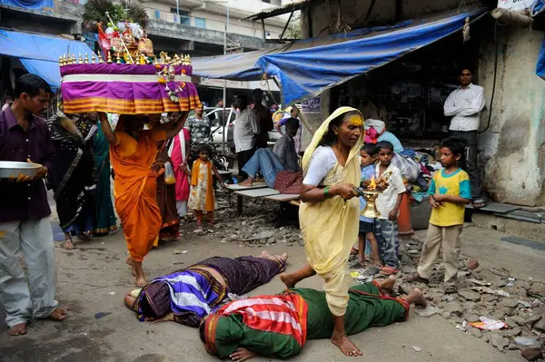 stock image Prostitutes in yellama festival, Kamathipura, Bombay Mumbai, Maharashtra, India  