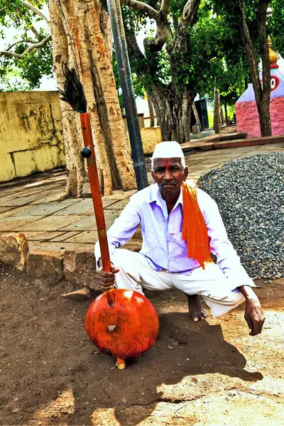 stock image Street musician with ektara, Athani, Belgaum, Karnataka, India, Asia 