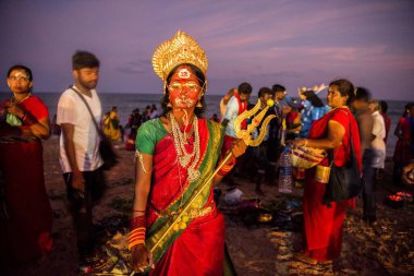 Kadın giyimi Hindu Tanrıçası Durga, Tamil Nadu, Hindistan, Asya
