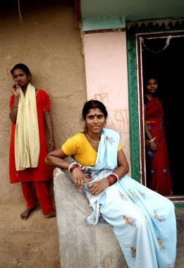 Kırsal kadınlar, Rajouli, Nawada, Bihar, Hindistan 