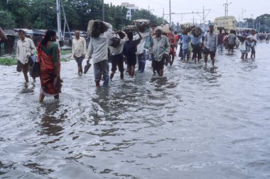 Muson 'da Şiddetli Yağmur; Bombay Mumbai; Maharashtra; Hindistan