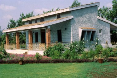 Çiftlik evi bungalov bahçesi bahçe paneli Mumbai Bombay maharashtra Hindistan  