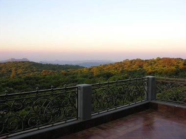 İsrail 'in kuzeyindeki Akdeniz adasının güzel manzarası.