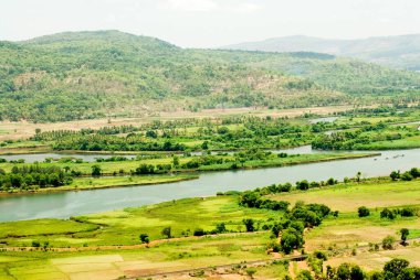 Parshuram Ghat, Ratnagiri, Maharashtra, Hindistan 'dan Vashishta nehri manzarası 