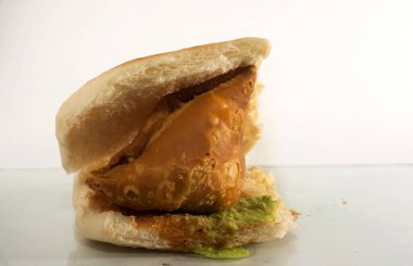 Hint yerel atıştırmalığı Samosa Pav