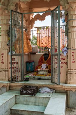 Parshuram heykeli matrugaya, bindu sarovar, sidhpur, patan, gujarat, Hindistan, Asya 