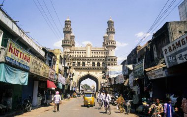 Charminar yakınlarındaki Mina Bazzar, Hyderabad, Andhra Pradesh, Hindistan