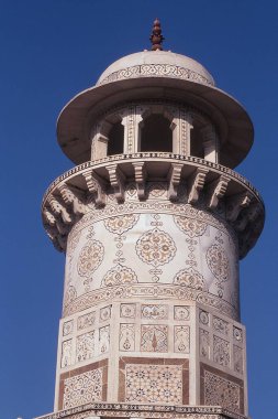 Minar, Itimad ud Daulah tomb, Agra, Uttar Pradesh, India, Asia  clipart