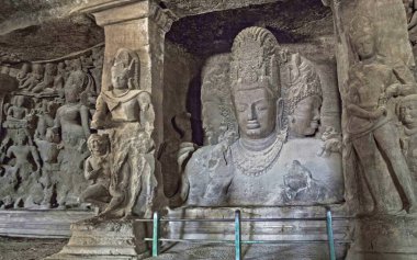 Trimurti heykeli fil mağarası, Mumbai, Maharashtra, Hindistan, Asya 