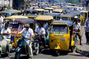 Şehir trafiği, Hyderabad, andhra pradesh, Hindistan 
