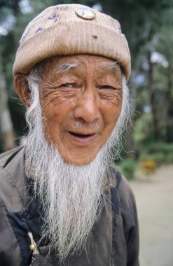 Sokaktaki Yaşlı Adam 'ın Portresi, Tibet