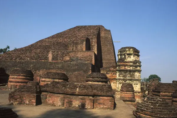 Huge Main Temple Corner Tower Votiue Stupas Site Nalanda University — Stock Photo, Image