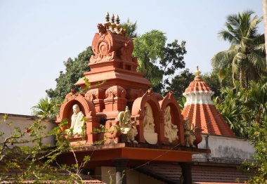 Adi Shankarachaya Tapınağı 'nın en üst girişlerinden biri, Kaldi, Ernakulam, Kerala, Hindistan 