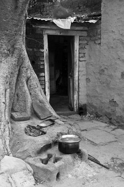 Ralegaon Siddhi Maharashtra 'daki ev. Hindistan Asya septi.  