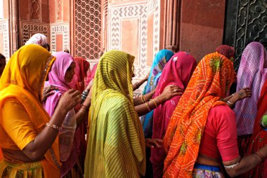 Rajasthani kadınları, Agra, Uttar Pradesh, Hindistan 