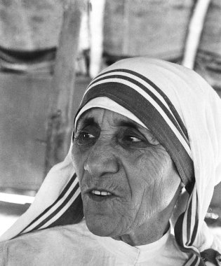Rahibe Teresa siyah beyaz portre 