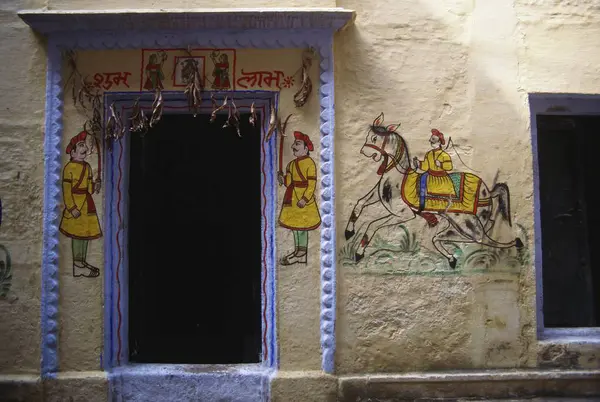 stock image Wall painting and door , Varanasi , Uttar Pradesh, India