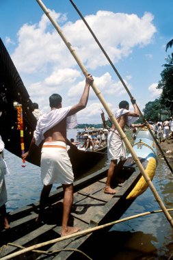 Aranmula Pamba Nehri 'nde tekne yarışı, Kerala, Hindistan 